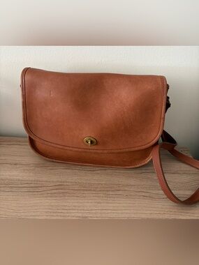 🚨🚨Coach vintage 70s City bag purse Classic Brown Leather